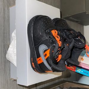 Nike Air Force One Hard bottom Size 2C